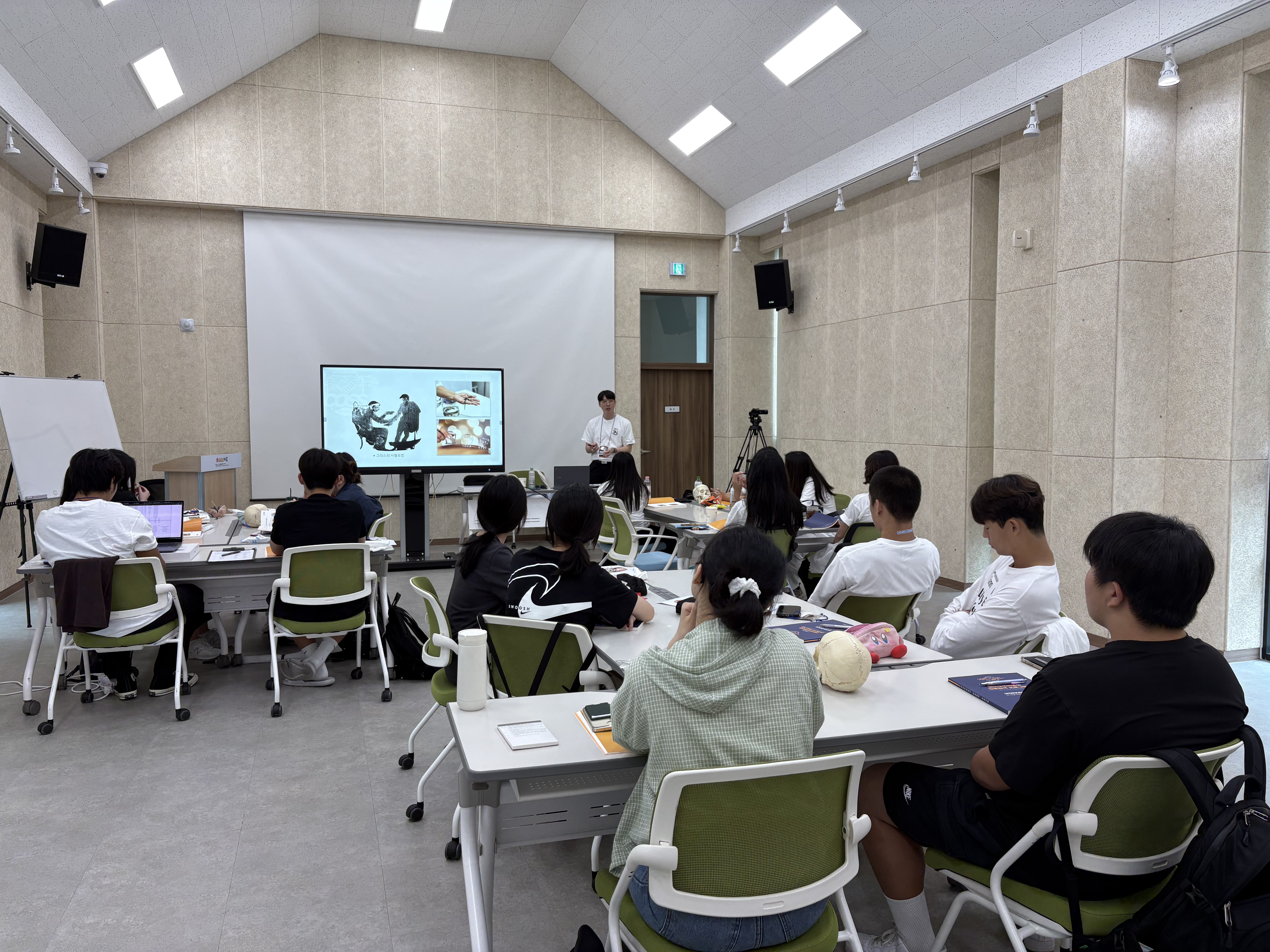 미래 인재 양성을 위한 '바이오의학분야 진로전공캠프' 개최 사진